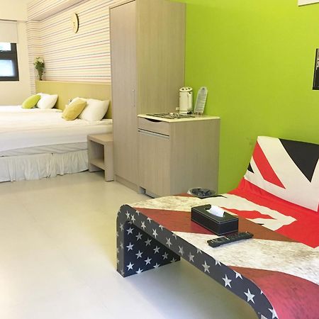 Fuga Royal Hall Homestay Hualien stad Exteriör bild