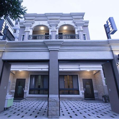 Fuga Royal Hall Homestay Hualien stad Exteriör bild