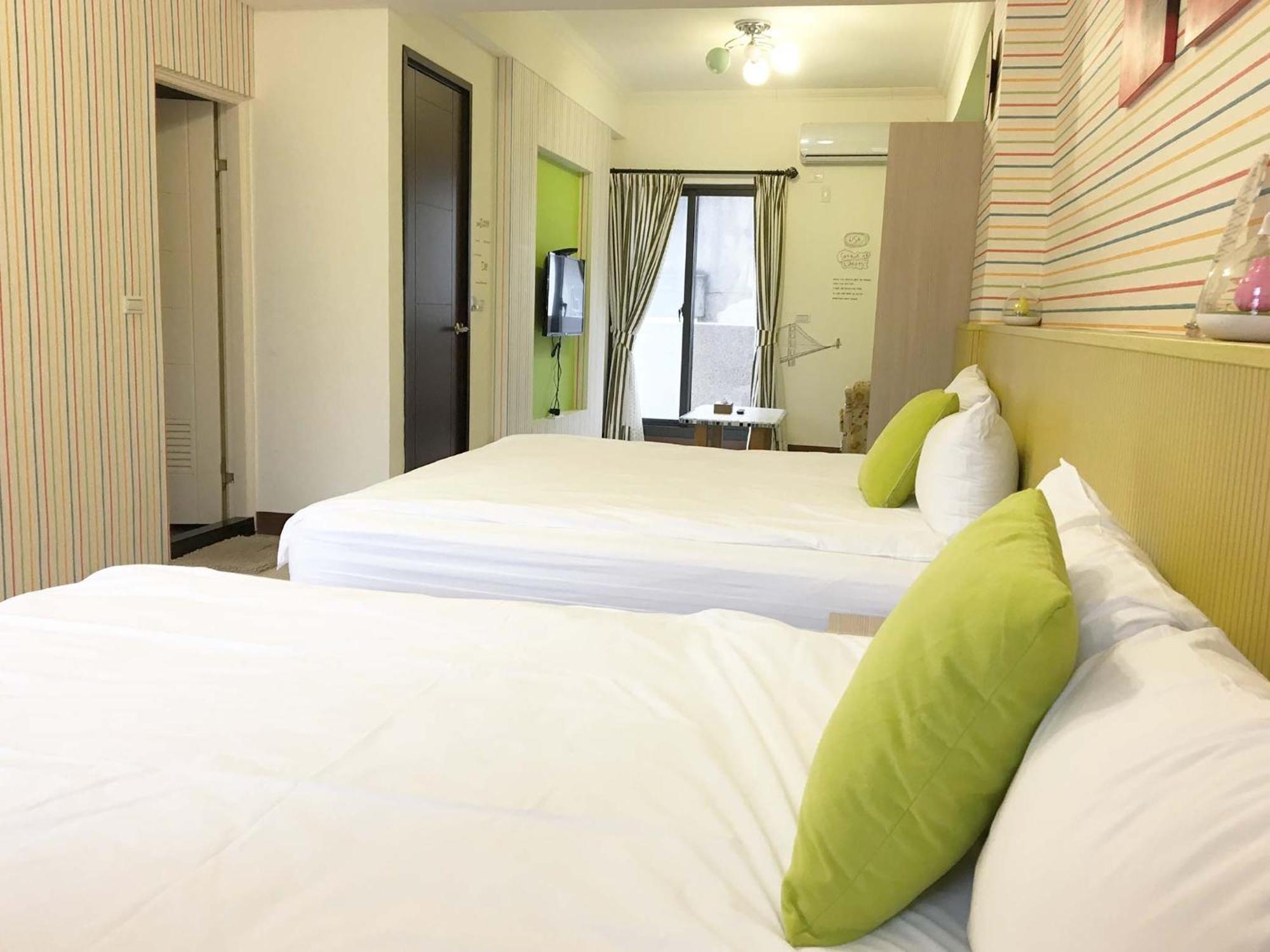 Fuga Royal Hall Homestay Hualien stad Exteriör bild