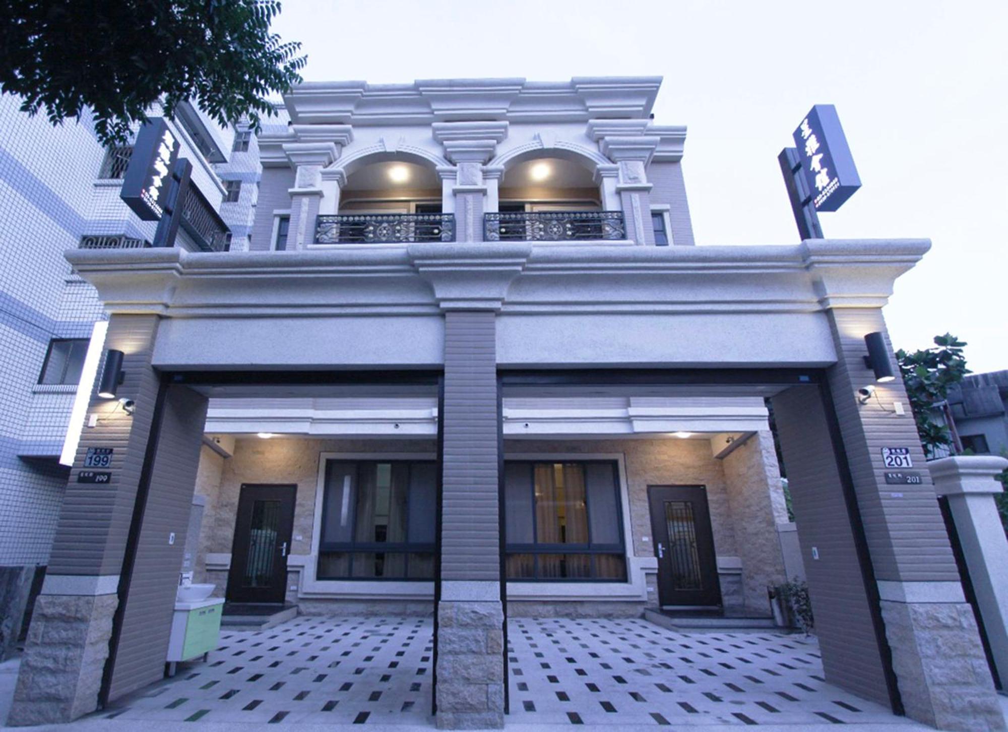 Fuga Royal Hall Homestay Hualien stad Exteriör bild